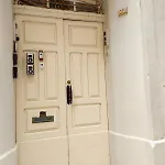 79a * Valeta