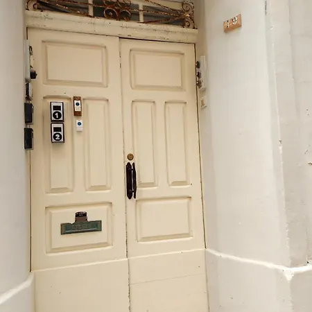 79a * Valletta