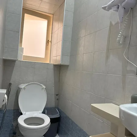 79a Apartment *